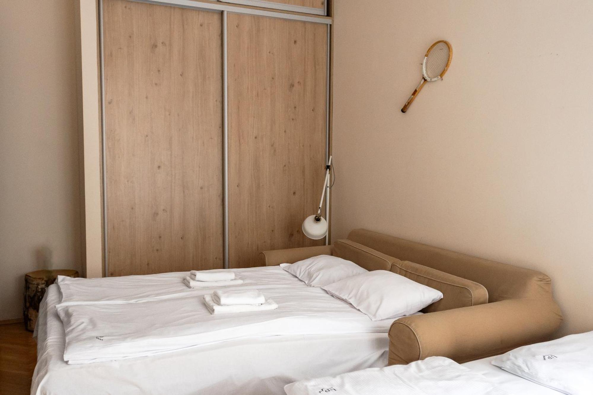Homely 4 Bedroom Apartment - Old Town - By Upstairs Krakow Luaran gambar