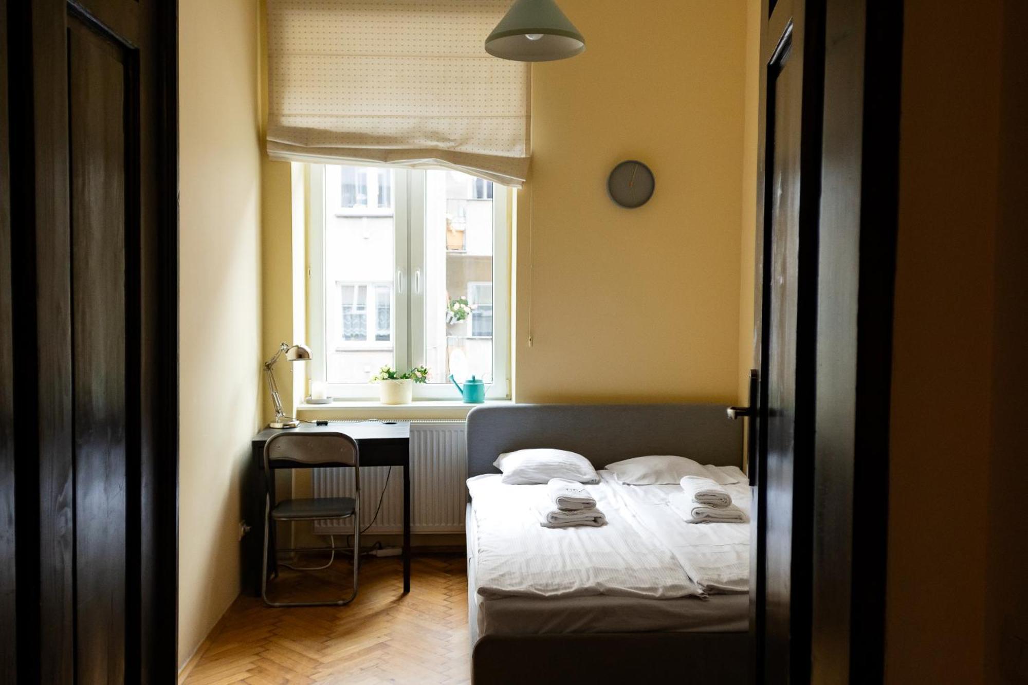 Homely 4 Bedroom Apartment - Old Town - By Upstairs Krakow Luaran gambar