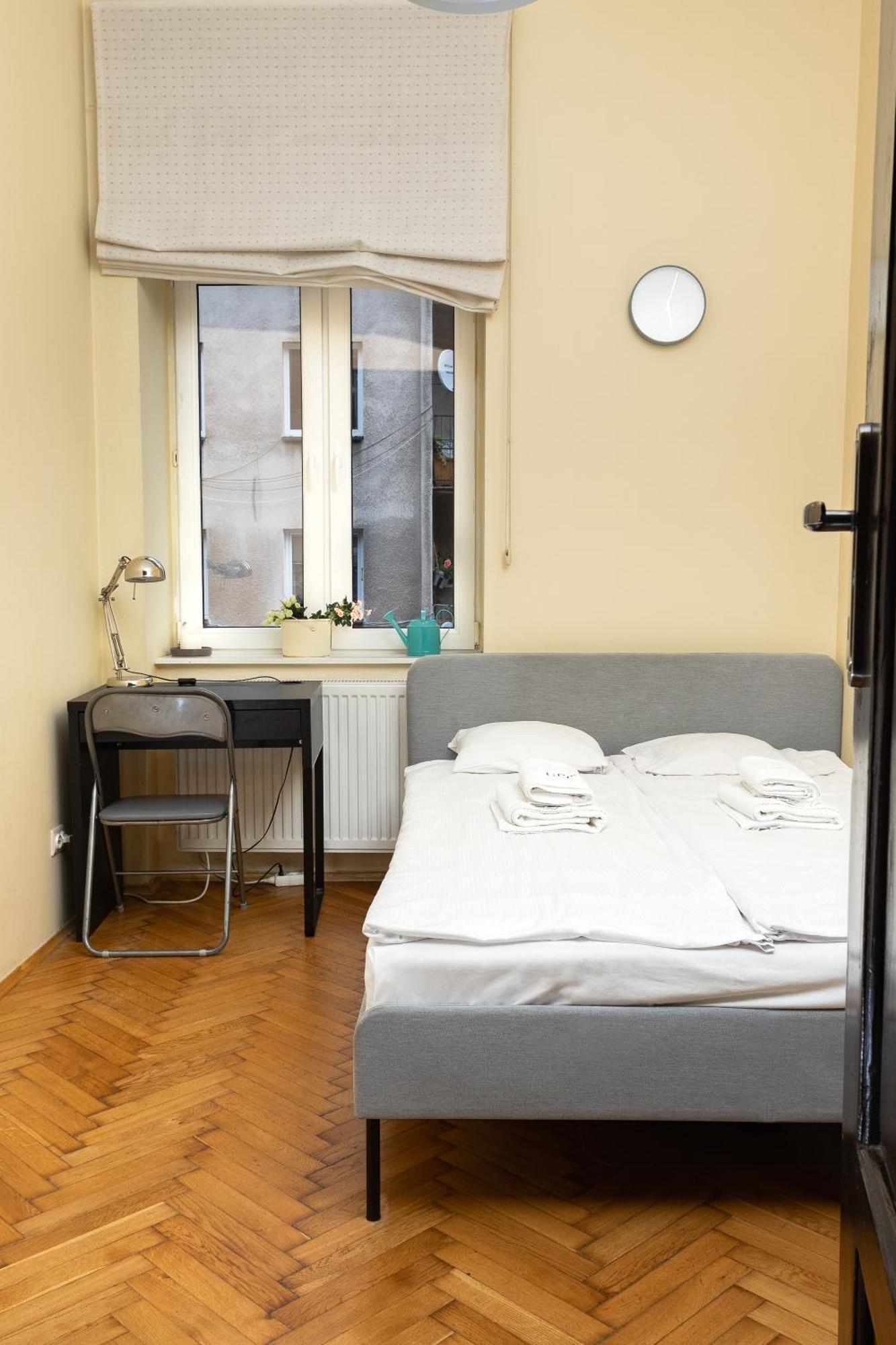 Homely 4 Bedroom Apartment - Old Town - By Upstairs Krakow Luaran gambar